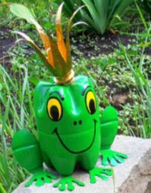 izdeliya-iz-plastikovyh-butylok-porosyata11